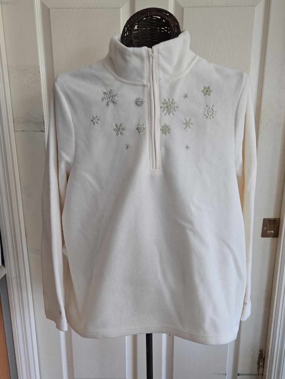 Basic Editions Cream Fleece Top-Size XL